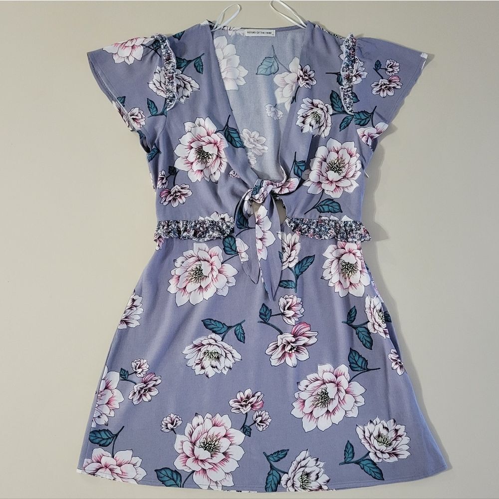Sister Of The Tribe Floral V-neck Midi Dress with Ruffles and Cutouts